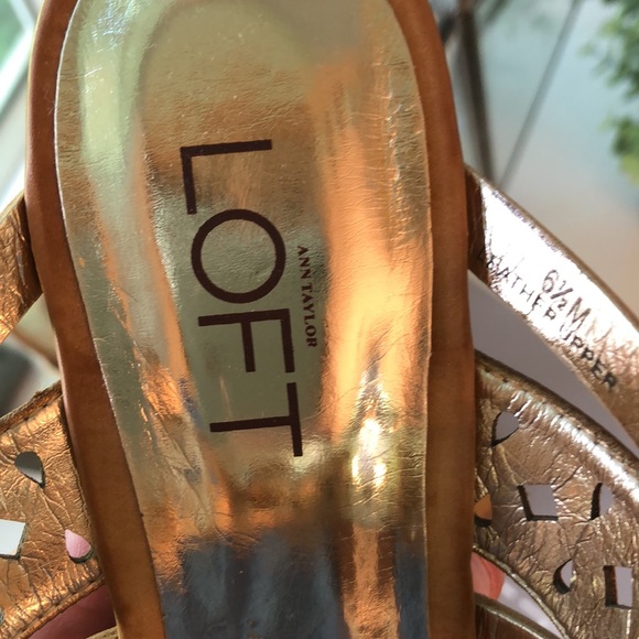 ANN TAYLOR LOFT Leather Sandals - Picture 13 of 16